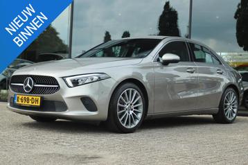 MERCEDES-BENZ A-KLASSE 180 PREMIUM PLUS | LED | NAVI | TREKH beschikbaar voor biedingen