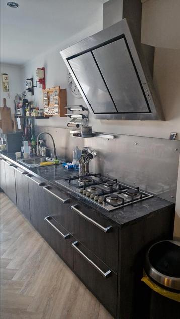 Pronorm Keuken 6 jr. jong, incl. appararuur beschikbaar voor biedingen