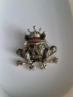 Carnavals kikker speld met kroon Oeteldonk, Sieraden, Tassen en Uiterlijk, Broches, Overige materialen, Gebruikt, Minder dan 4 cm