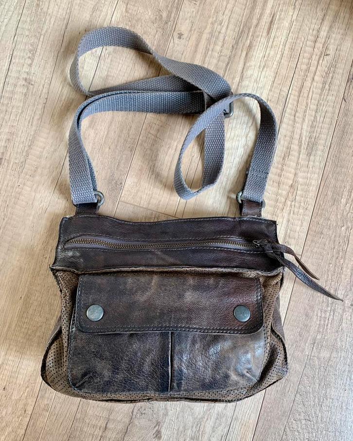 Esprit ZGAN bruin/groen leren schoudertasje., Sieraden, Tassen en Uiterlijk, Tassen | Damestassen, Zo goed als nieuw, Schoudertasje