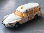 Miniatuur Citroën DS 21 ambulance Majorette, nr. 206 1:65, Hobby en Vrije tijd, Modelauto's | Overige schalen, Ophalen of Verzenden