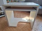 Ikea bureautje, Huis en Inrichting, Bureaus, Ophalen