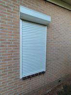 Elektrisch rolluik wit 78x143, Doe-het-zelf en Verbouw, Rolluiken, Ophalen, Gebruikt, Minder dan 100 cm, Wit