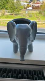 Bloempot olifant grijs, Binnen, Rond, Zo goed als nieuw, Minder dan 25 cm