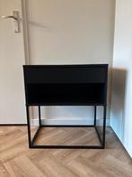 Nachtkastje Ikea zwart 60x39 cm, Huis en Inrichting, Slaapkamer | Nachtkastjes, Ophalen, Minder dan 45 cm, 55 tot 70 cm, Zo goed als nieuw