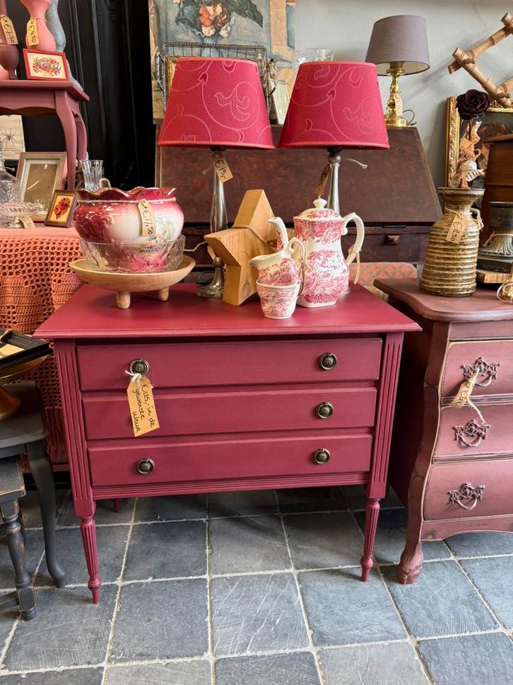 Burgundy lade kastje, Huis en Inrichting, Kasten | Ladekasten, Zo goed als nieuw, Minder dan 100 cm, 50 tot 100 cm, 25 tot 50 cm