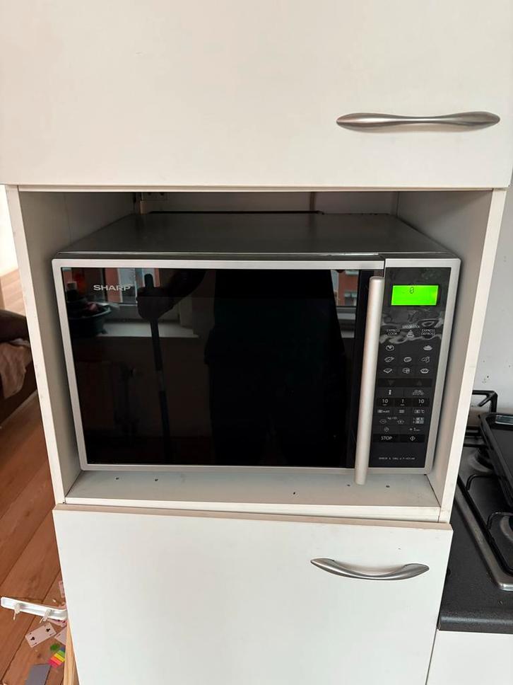 Combi-magnetron Sharp - Inbouw, Witgoed en Apparatuur, Magnetrons, Gebruikt, Inbouw, Combimagnetron, 45 tot 60 cm, Grill, Draaiplateau