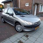 Peugeot 206 1.4 5D 2005 Grijs Airco Gr.Beurt en nwe distr.ri, Auto's, Voorwielaandrijving, Stof, Zwart, 4 cilinders