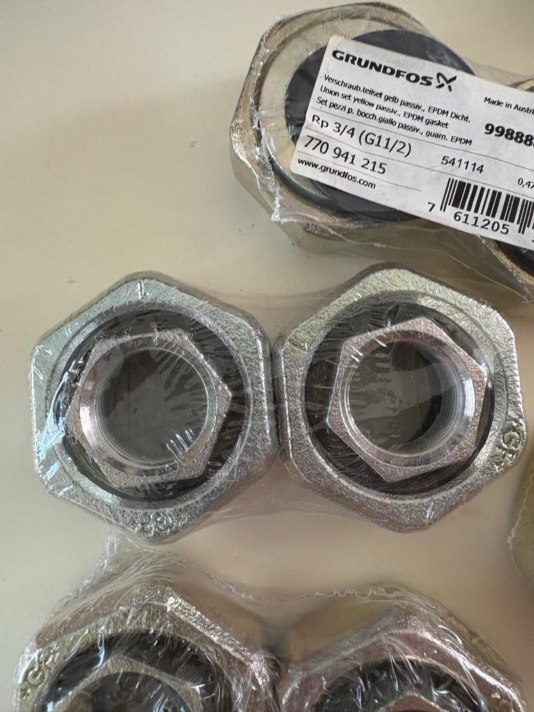 Nieuwe KSB Calio Si 25-50-130 circulatiepompen + Grundfos, Ophalen of Verzenden