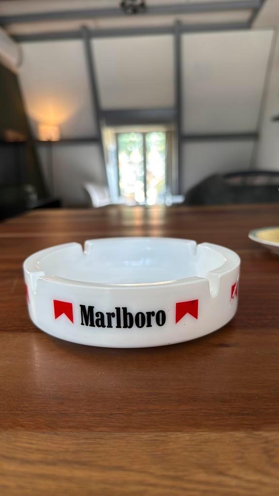 Vintage Marlboro asbak – reclame, keramiek, Verzamelen, Merken en Reclamevoorwerpen, Gebruikt, Gebruiksvoorwerp, Ophalen of Verzenden