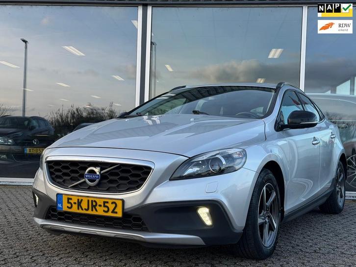 Volvo V40 Cross Country 1.6 T4 Momentum AUTOMAAT/APPLECARPLA, Auto's, Volvo, Bedrijf, Te koop, V40, ABS, Achteruitrijcamera, Adaptive Cruise Control