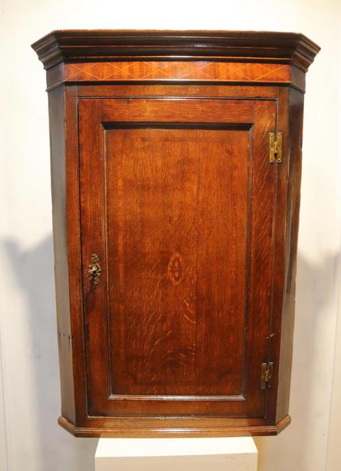 Antieke Engels hoekkastje, hangkastje 18e eeuw, Antiek en Kunst, Antiek | Woonaccessoires, Ophalen of Verzenden