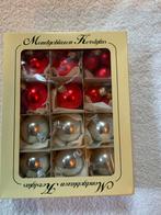 Doosje met 6 rode en 6 zilver. 4 cm., Ophalen of Verzenden