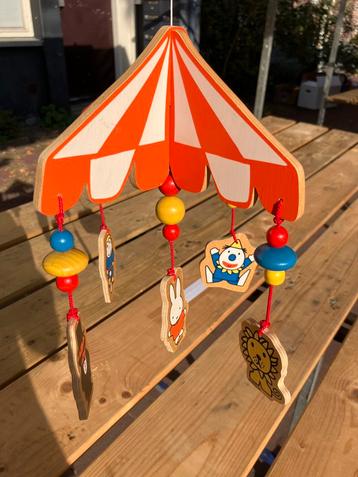 Houten Nijntje Circus mobile voor boven de wieg of box beschikbaar voor biedingen