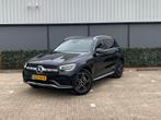 Mercedes-Benz GLC 300e 4MATIC AMG  Garantie | Pano |Trekhaak, Auto's, Automaat, Zwart, 4 cilinders, 2000 kg