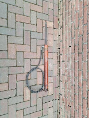 Hydraulische cilinder, hefcilinder beschikbaar voor biedingen