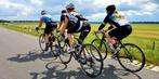 Vrouwelijk racefietsmaatje gezocht, Contacten en Berichten