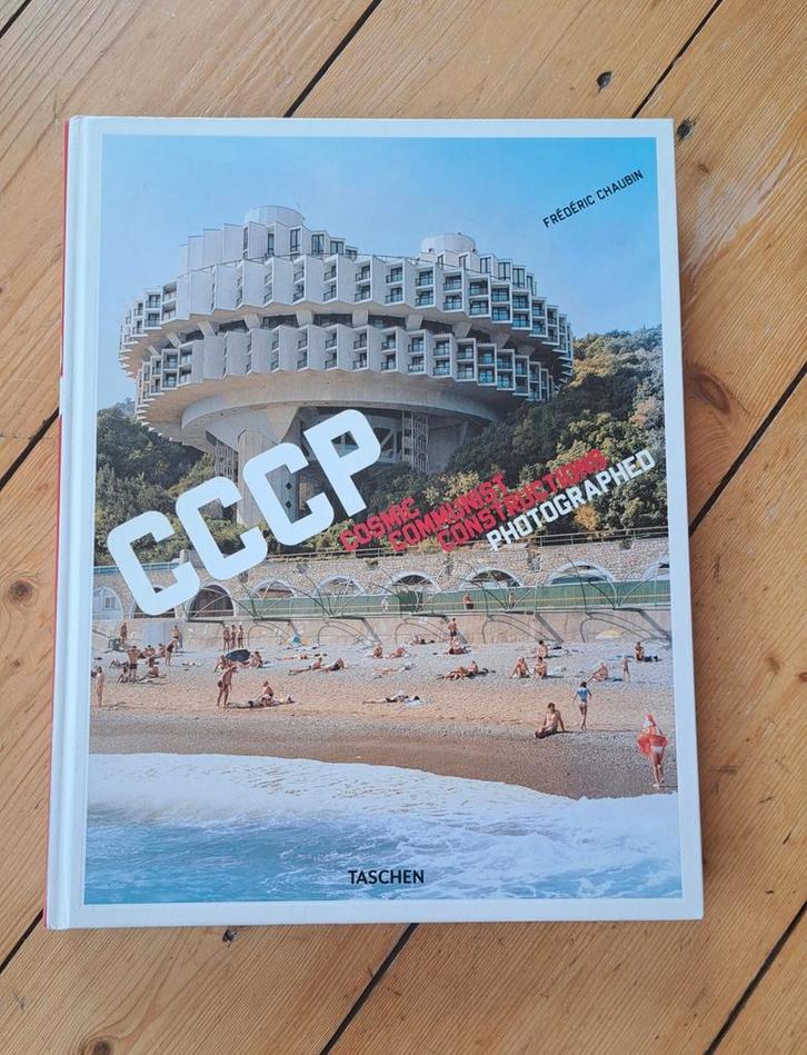 CCCP Cosmic Cummunist Constructions Photographed, Boeken, Kunst en Cultuur | Architectuur, Zo goed als nieuw, Ophalen of Verzenden