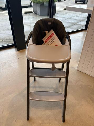Chicco crescendo up kinderstoel beschikbaar voor biedingen