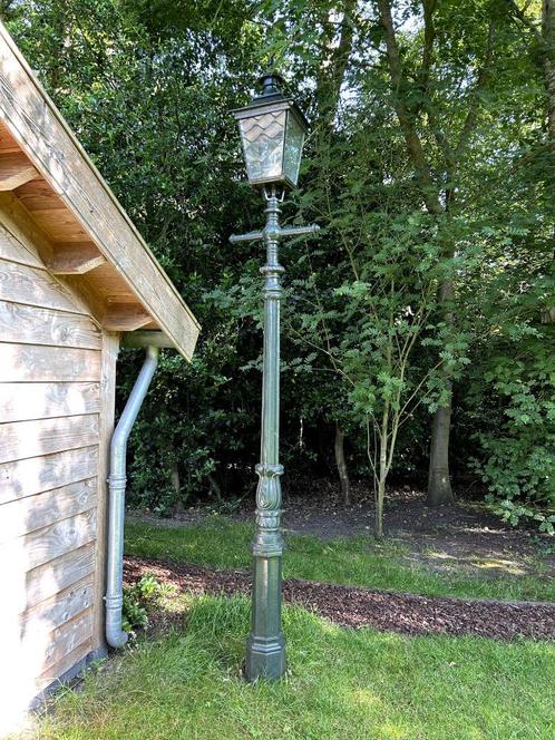 Tuinlantaarns gietijzer oud Hollands (2 stuks), Tuin en Terras, Buitenverlichting, Zo goed als nieuw, Staande lamp, IJzer, 50 tot 250 watt