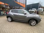 Nissan Juke 1.6 Visia/PDC/NAVI/CRUISE/AFNEEMBARE TREKHAAK, Auto's, Voorwielaandrijving, Euro 5, Stof, Zwart