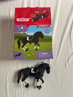 Schleich Horse Club 42457 Zwarte Hengst met Zadel, Ophalen of Verzenden, Zo goed als nieuw, Jongen of Meisje