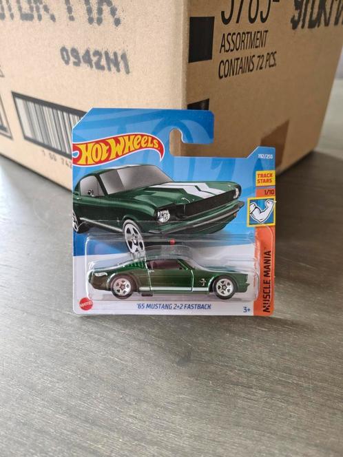 2022 K case Hot Wheels Ford Mustang 2+2 FastBack, Hobby en Vrije tijd, Modelauto's | Overige schalen, Ophalen of Verzenden