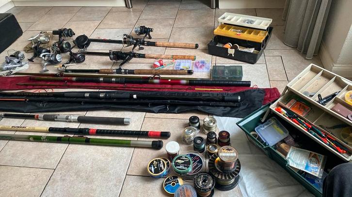 Complete visuitrusting, Watersport en Boten, Hengelsport | Algemeen, Zo goed als nieuw, Molen, Ophalen of Verzenden