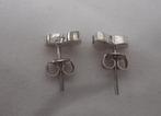 Zilveren oorknoppen voetjes nr.498, Sieraden, Tassen en Uiterlijk, Verzenden, Zo goed als nieuw, Knopjes of Stekers, Zilver