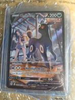 Umbreon V TG22/TG30 - Straal in je collectie!, Ophalen of Verzenden, Zo goed als nieuw, Losse kaart, Foil