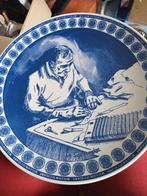 Delfts blauw bord van de sigarenmaker, Ophalen of Verzenden