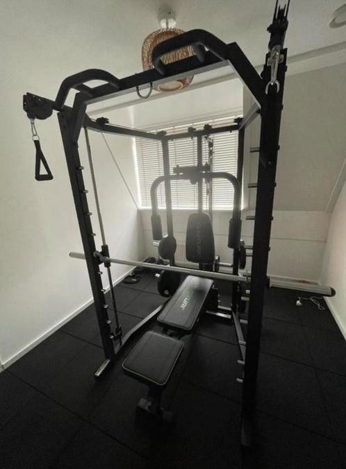 Tunturi SM80 Multi Smith Machine, Sport en Fitness, Fitnessmaterialen, Zo goed als nieuw, Overige typen, Armen, Benen, Borst, Buik