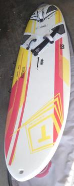 Tabou Bullit 155, Watersport en Boten, Windsurfen, 250 tot 300 cm, Ophalen of Verzenden, Zo goed als nieuw, Met vin(nen)