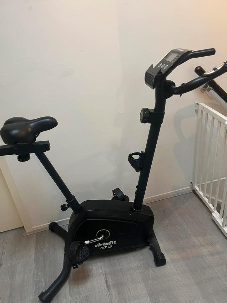 Virtufit HTR 1.0 Hometrainer - Weinig Gebruikt!, Sport en Fitness, Fitnessapparatuur, Zo goed als nieuw, Hometrainer, Benen, Kunststof