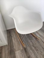 Schommel stoel, Ophalen, Zo goed als nieuw, Wit, Eén