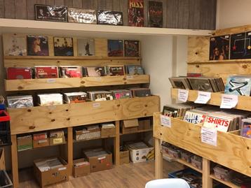 25% kassa korting alle LP's en singles in mijnWinkel Veendam beschikbaar voor biedingen