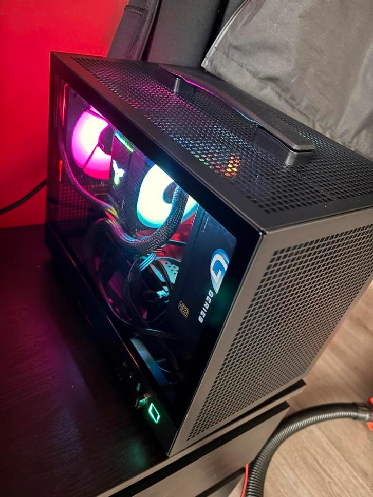 Mini ITX Gaming PC Ryzen 5 5600X RX 6600 XT met MacOs en WIN, Computers en Software, Desktop Pc's, Gebruikt, 3 tot 4 Ghz, SSD