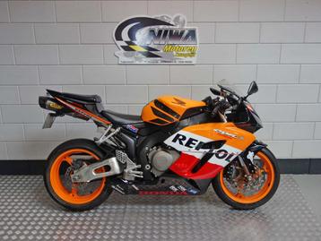 HONDA CBR 1000 RR FIREBLADE (bj 2004) beschikbaar voor biedingen