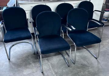 6x gispen 413 eetkamerstoelen beschikbaar voor biedingen