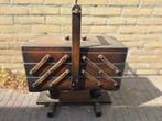 Vintage naaikist hout naaibox, Antiek en Kunst, Ophalen
