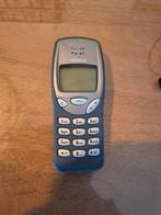 Nokia 3210 origineel  (oudje)  1999, Ophalen, 3 tot 6 megapixel, Klassiek of Candybar, Niet werkend