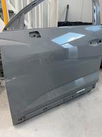 RSQ3 Portier, Ophalen, Deur