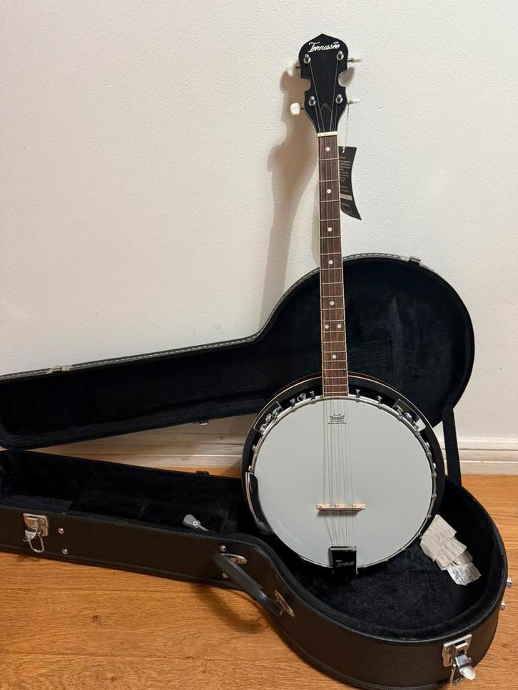 Gewa Tennessee 4 snarige banjo met koffer, Muziek en Instrumenten, Snaarinstrumenten | Banjo's, Zo goed als nieuw, Tenorbanjo