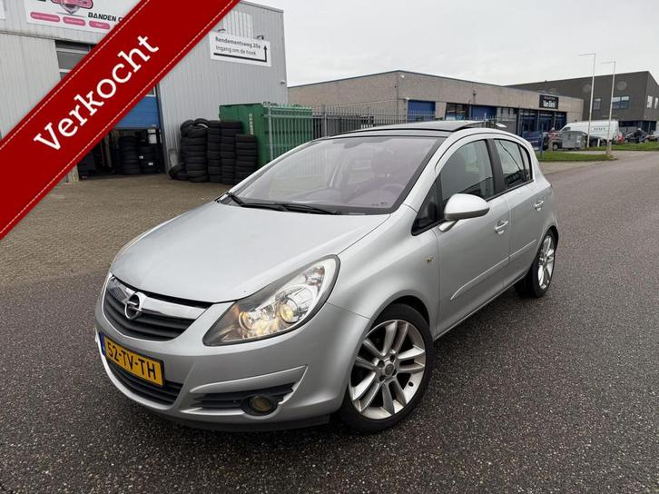 Opel Corsa 1.4-16V Business Sport Panoramadak Parkeersensor, Auto's, Opel, Bedrijf, Corsa, ABS, Airbags, Airconditioning, Alarm