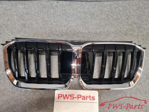 BMW X1 U11 GRILL VOORBUMPER ORGINEEL, Auto-onderdelen, Overige Auto-onderdelen, BMW, Gebruikt, Ophalen of Verzenden
