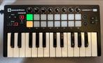 Novation Launchkey Mini MK2 - MIDI Controller, Muziek en Instrumenten, Midi-apparatuur, Ophalen of Verzenden, Gebruikt