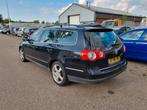 Volkswagen Passat Variant 2.0 TDI Sportline Clima Bj:2006, Auto's, Voorwielaandrijving, 4 cilinders, Zwart, Electronic Stability Program (ESP)