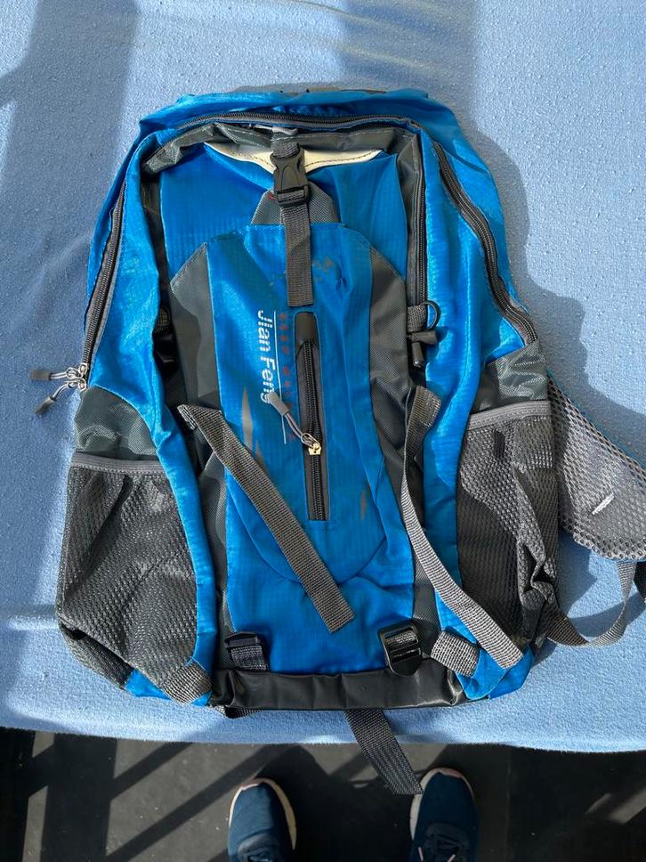 Rugzak - 40 Liter nieuw, Sieraden, Tassen en Uiterlijk, Tassen | Rugtassen, Nieuw, Overige merken, 40 cm of meer, 30 tot 45 cm