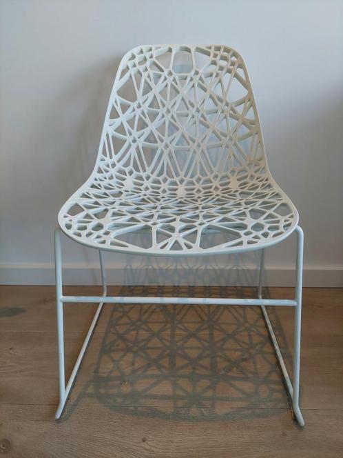 Nett crassevig design stoel, Huis en Inrichting, Stoelen, Ophalen