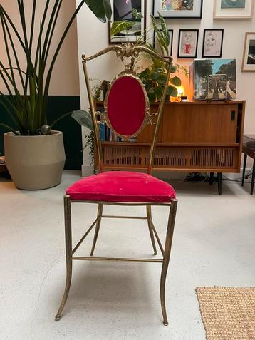 Hollywood regency stoel vintage beschikbaar voor biedingen